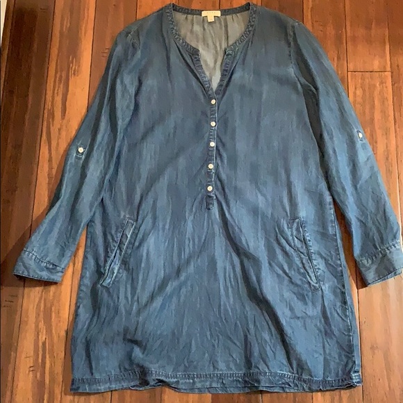 Denim dress - Picture 1 of 3